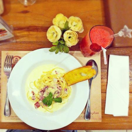 Mary Anne's Artisan Ice Cream & Resto